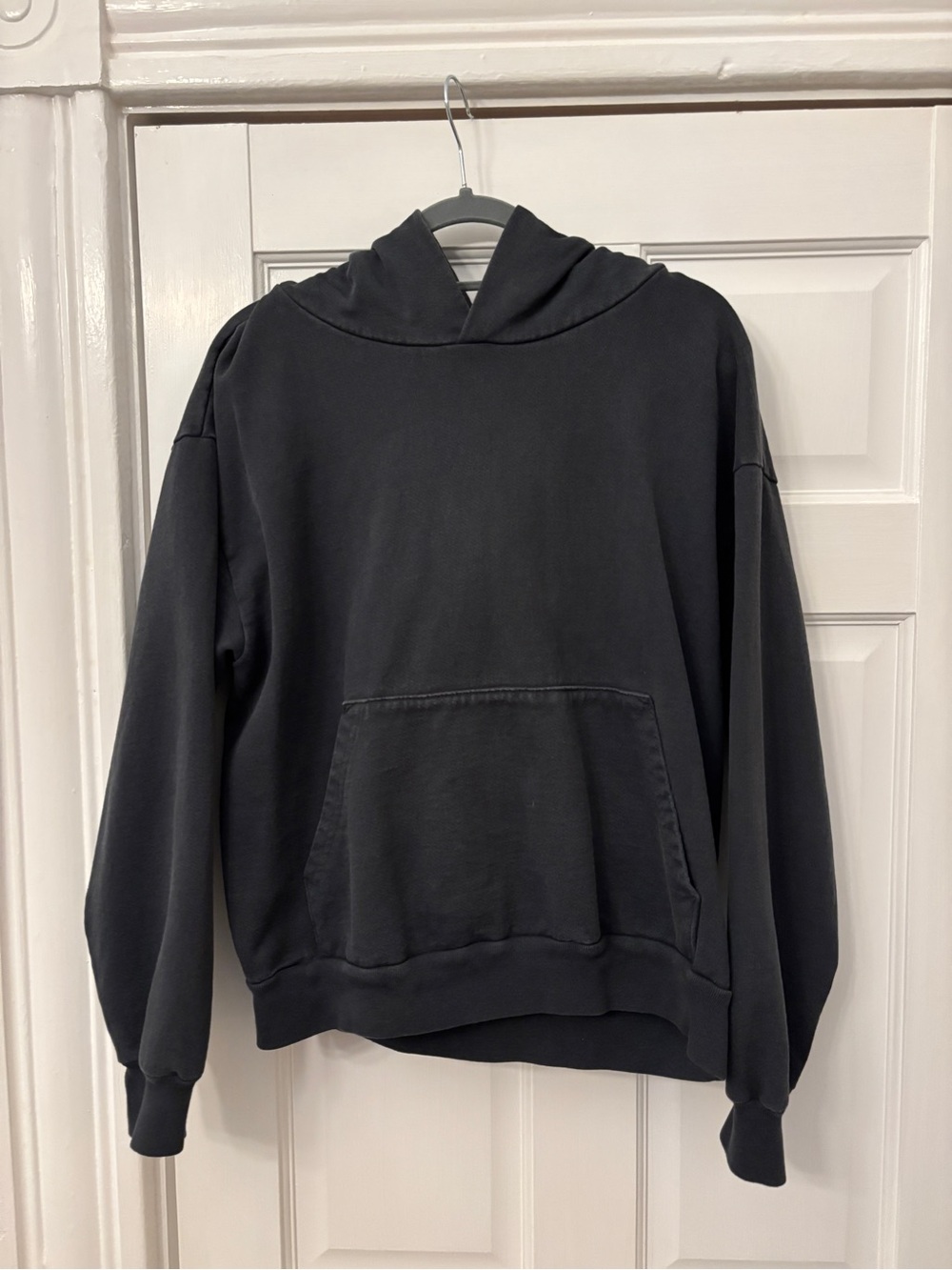 Everybody world trash hoodie